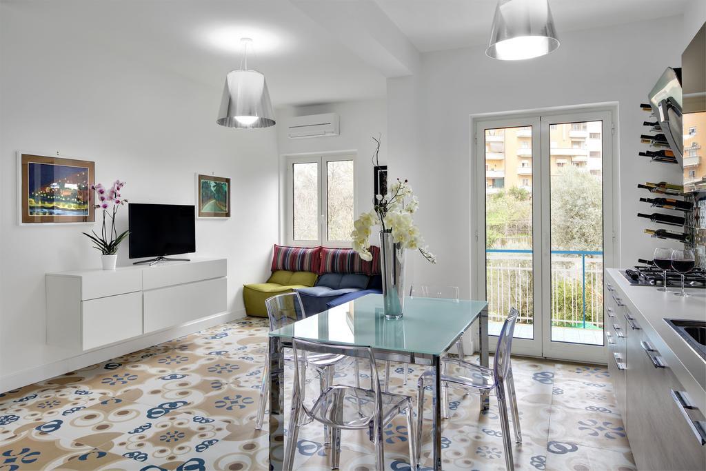 Caruso 2 By Villasandco Rentalソレント 部屋 写真